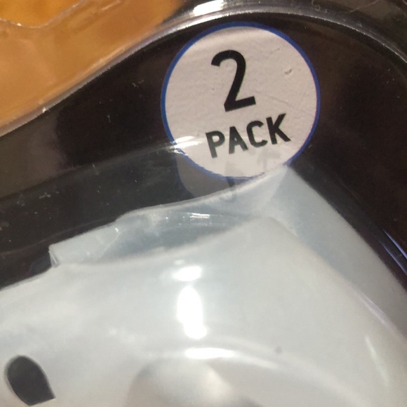 New PS4 Controller glow in dark silicone skin - Picture 4 of 5